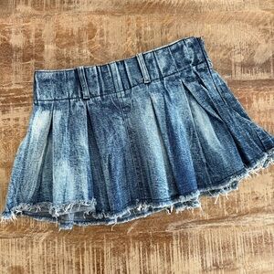 FBZ Flowers By Zoe Jean Skorts Size Small